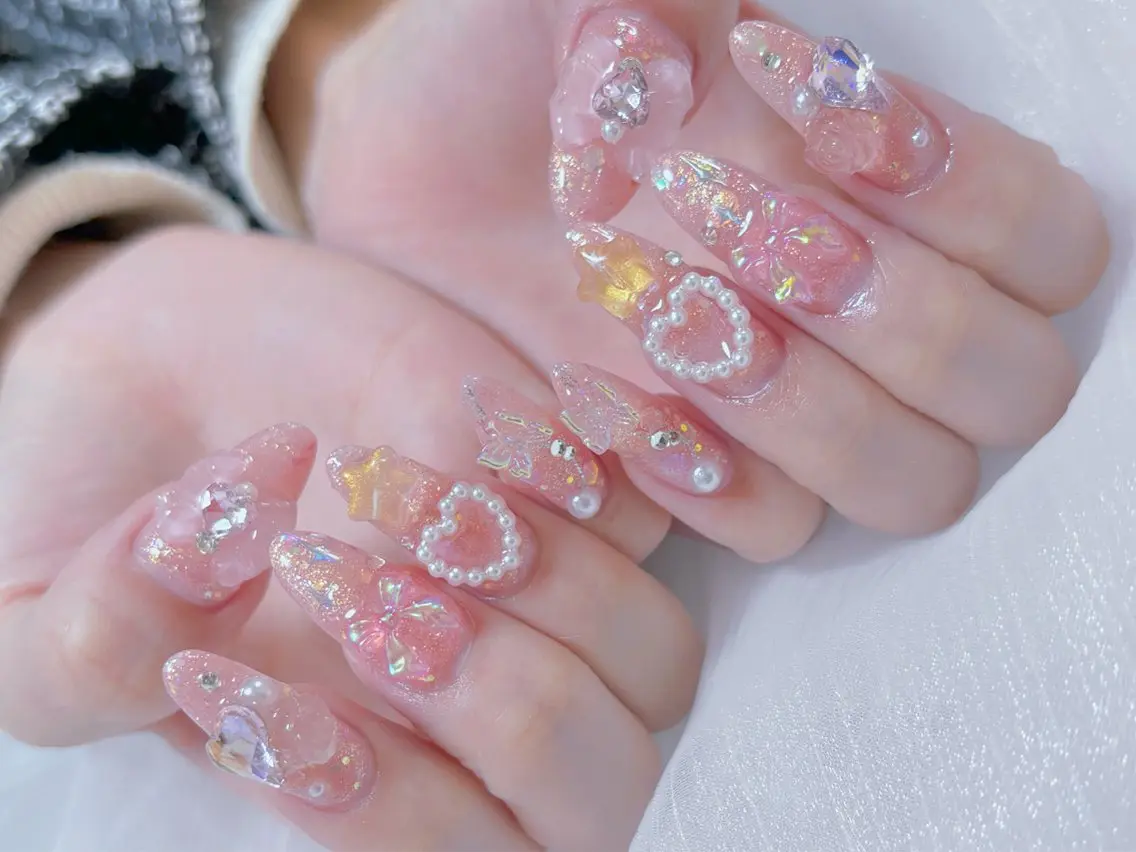 ネイル ハンドネイル ネイルサロンエクラ 🫧Shizukaのネイルデザイン