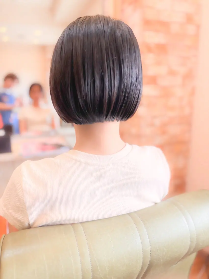 ショート カット 加藤 彩のヘアスタイル
