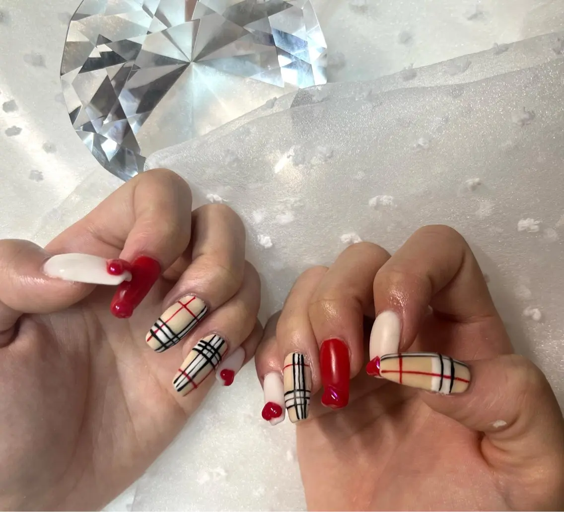 ネイル スカルプネイル ハンドネイル plaisir プレジールネイルのネイルデザイン