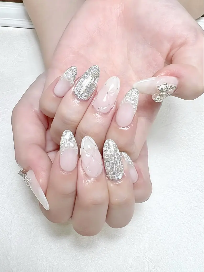 ネイル ガーリー キラキラネイル 韓国ネイル ツイードネイル ワンホンネイル rouse nail RISATOのネイルデザイン