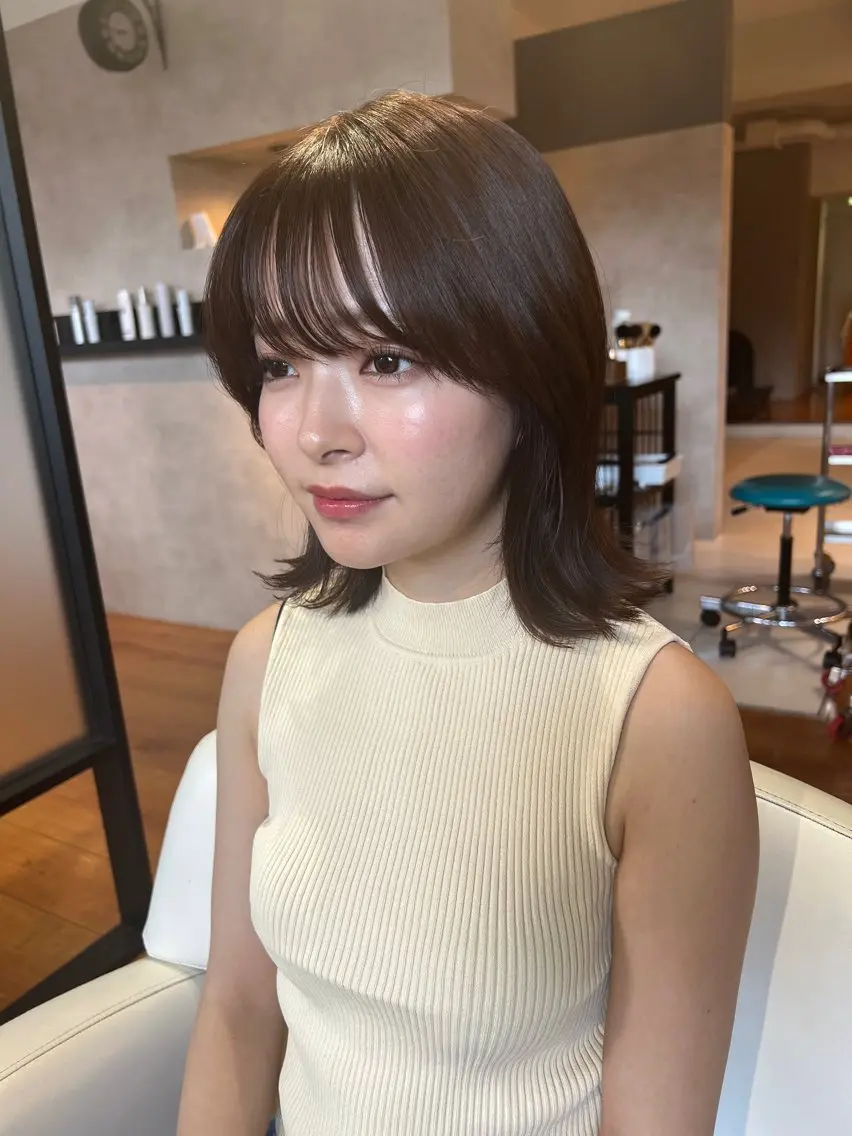 ミディアム ボブ くびれヘア 外ハネヘア 菅原リキヤ くびれレイヤーヘアのヘアスタイル