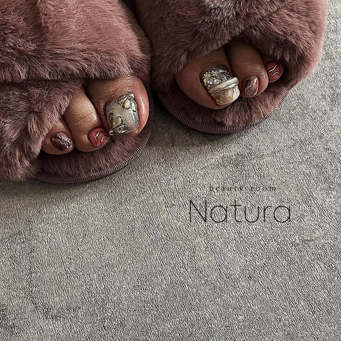 ネイル マツエク・マツパ アイブロウ フットネイル beautyroom Naturaのネイルデザイン