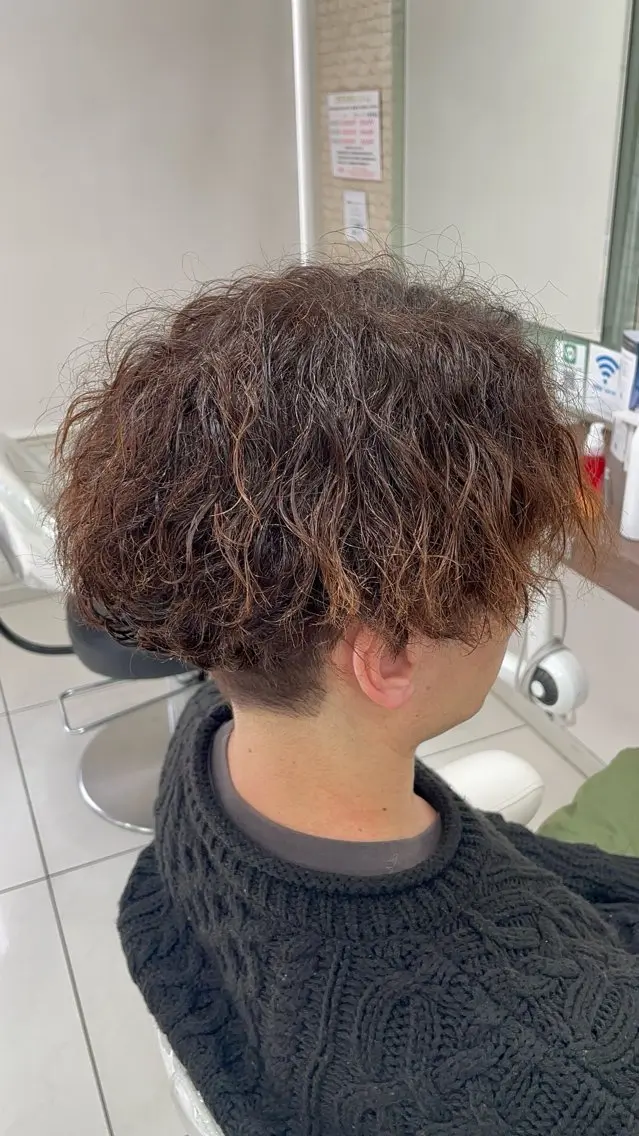 ショート メンズ Yugaメンズパーマ /フェードカットのヘアスタイル
