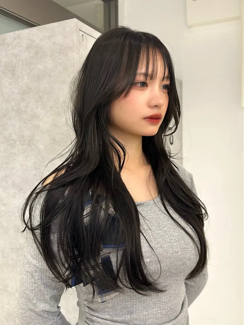 【6月限定⋆˚𝜗𝜚˚⋆】メンテナンスカット+艶カラー+プチトリートメント♡の写真