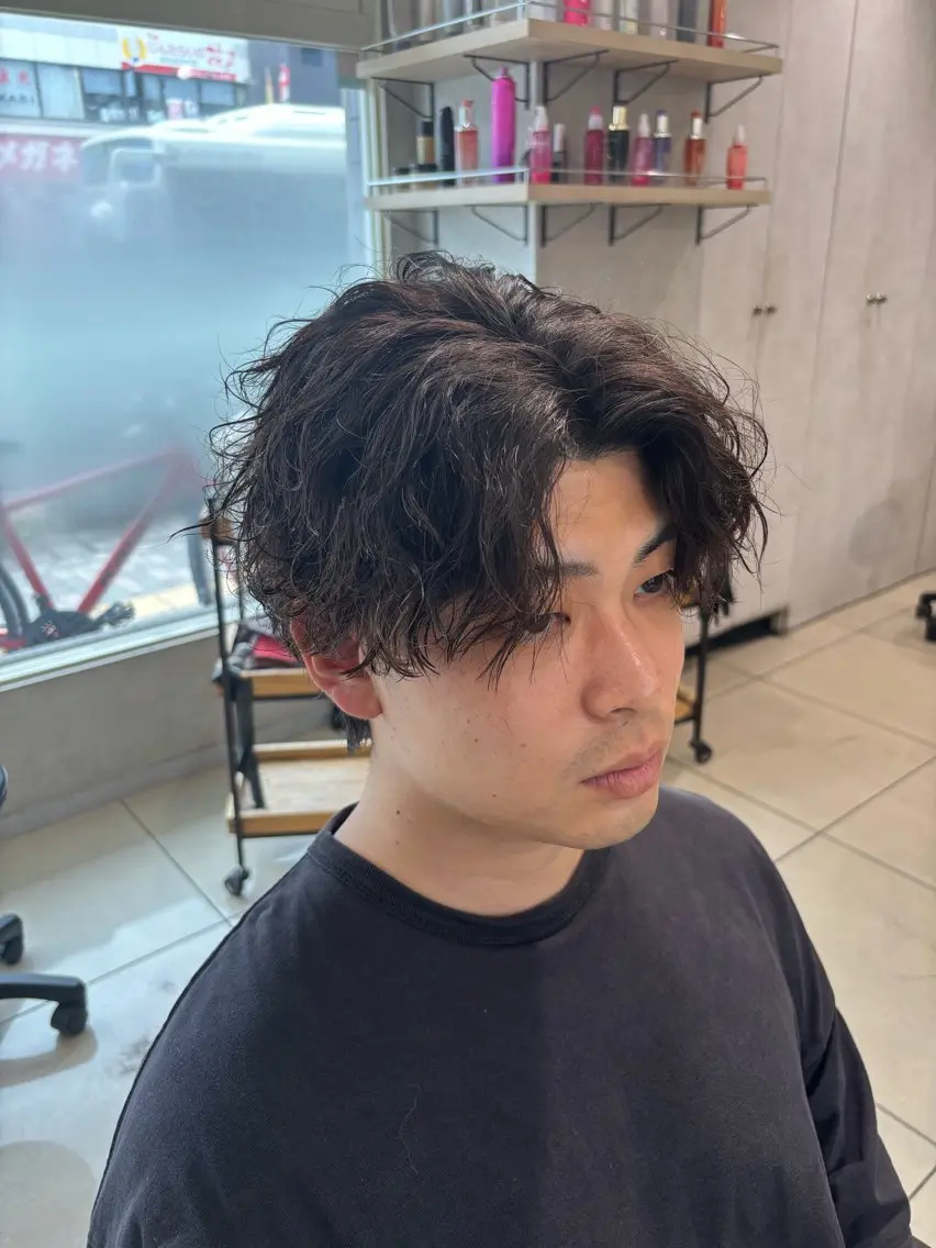 ミディアム パーマ メンズ カット 縮毛矯正 💠メンズ縮毛矯正 /パーマ💠林慶太のヘアスタイル