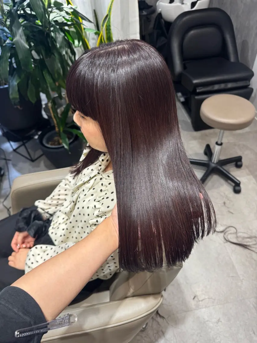 セミロング カット 縮毛矯正 髪質改善酸性ストレー ト/モテカラーひなののヘアスタイル