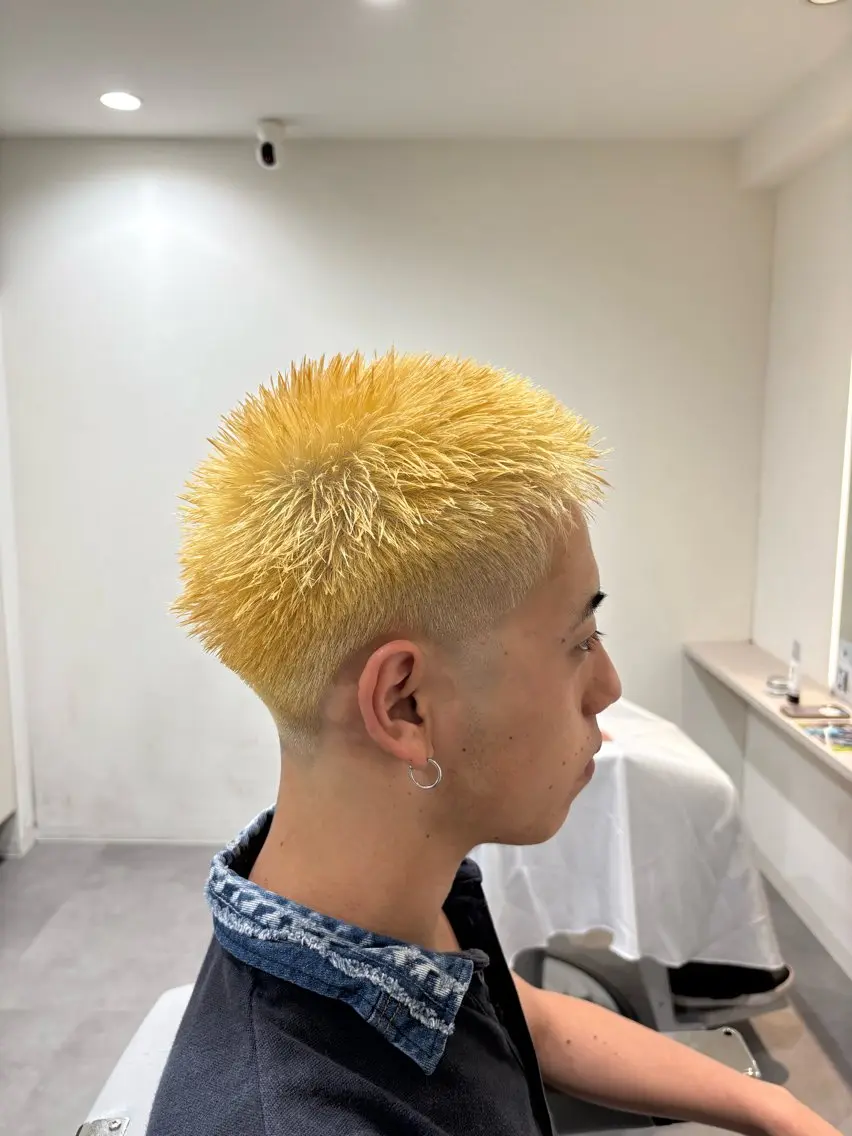 ショート カラー メンズ カット ヘアカラー 深澤 知樹のヘアスタイル