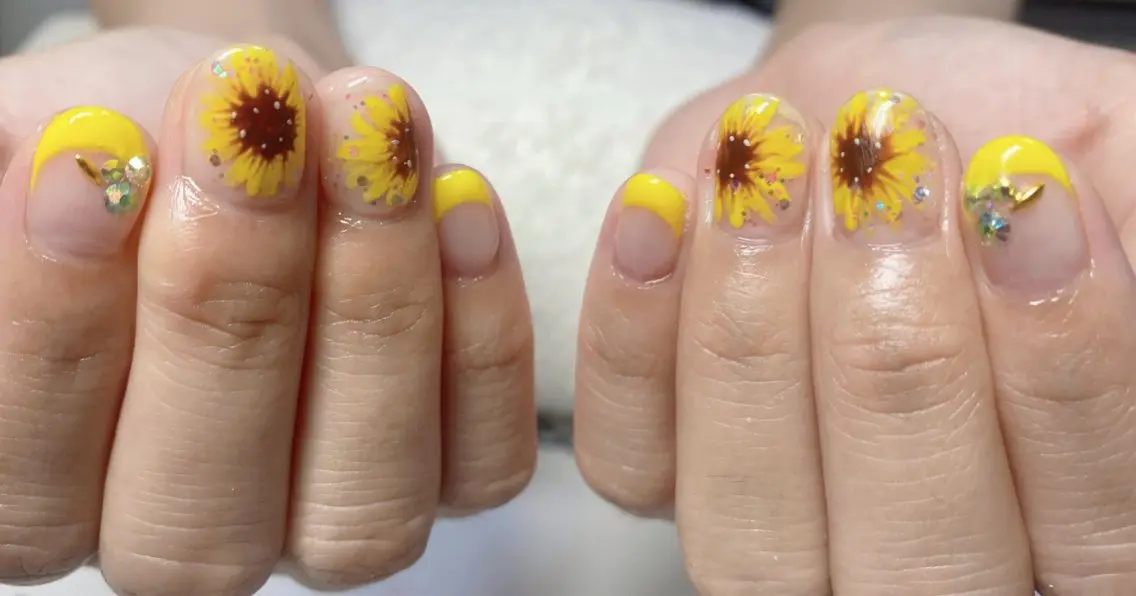 ネイル ニュアンスネイル🌈 MYU Nailsのネイルデザイン