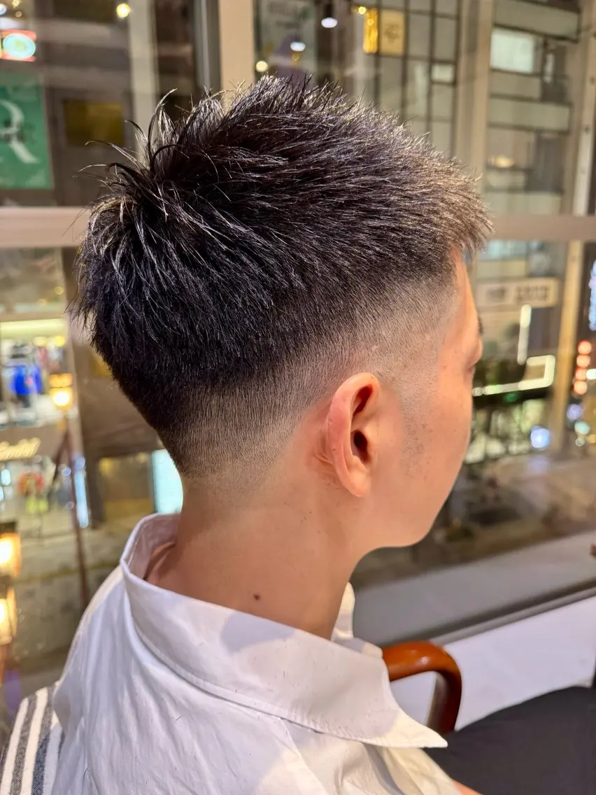ショート メンズ カット パーマ メンズパーマ／カラー 【Takashi】のヘアスタイル