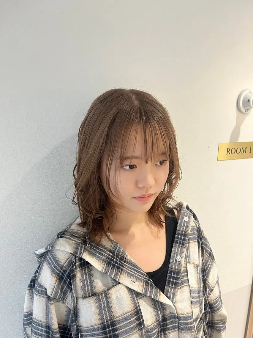 ミディアム 顔周りカット レイヤーカット カット ヘアカラー 大宮レイヤーカット× 透明感カラー　rioのヘアスタイル
