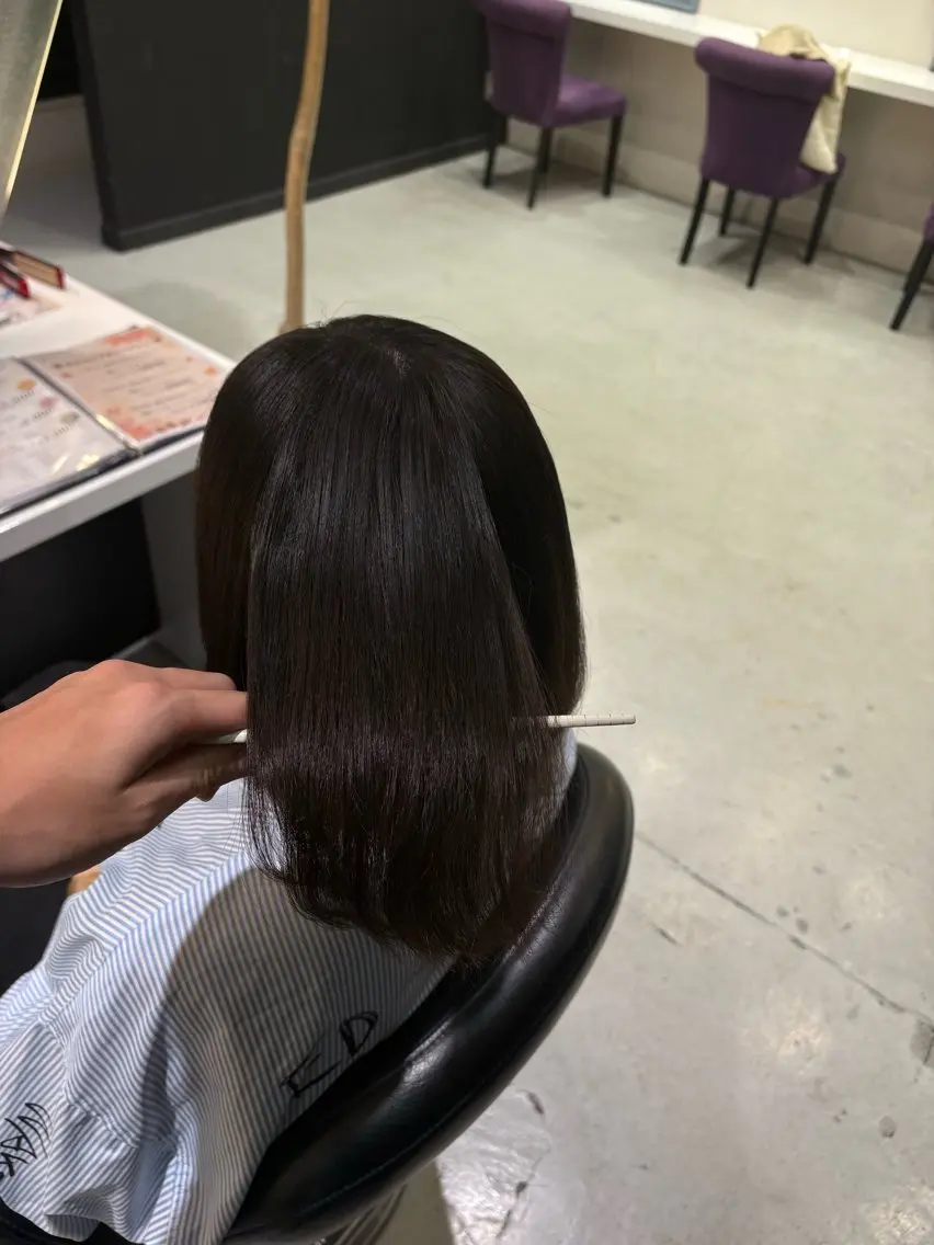 セミロング カラー ヘアカラー 井上 慈温のヘアスタイル