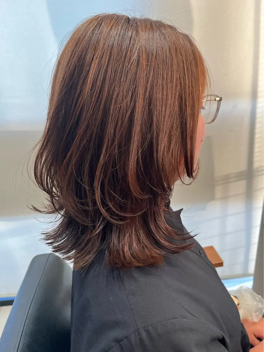 ミディアム カラー ウルフカット ディレクター ノナカのヘアスタイル
