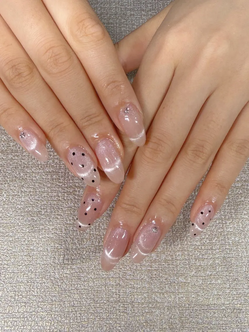 ネイル ハンドネイル Betty nail サロンのネイルデザイン