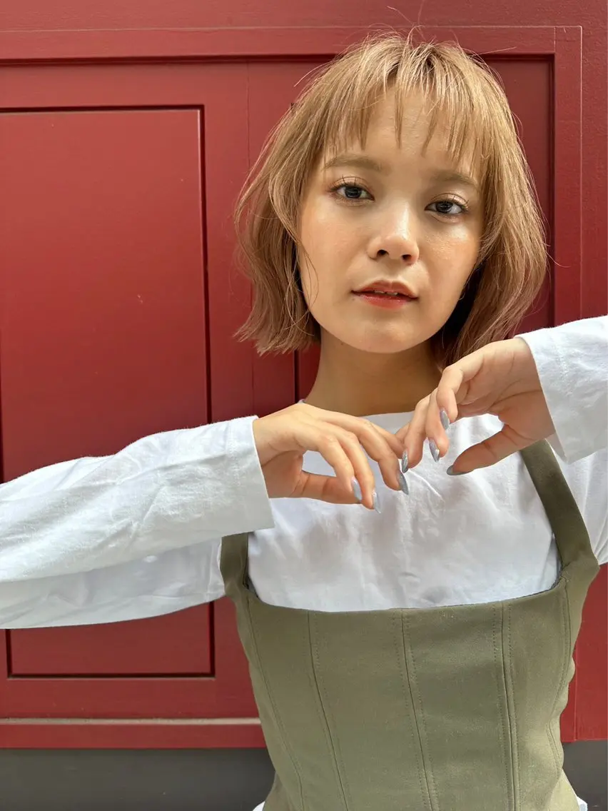 ミディアム Viot 銀座 樋口 桃佳のヘアスタイル