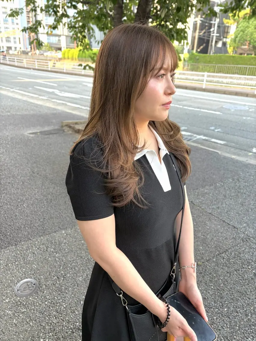 ロング カラー ベージュカラー ブリーチ ミント ミントベージュ ブリーチなしカラー 城慎太郎 大濠/レイヤーカットのヘアスタイル