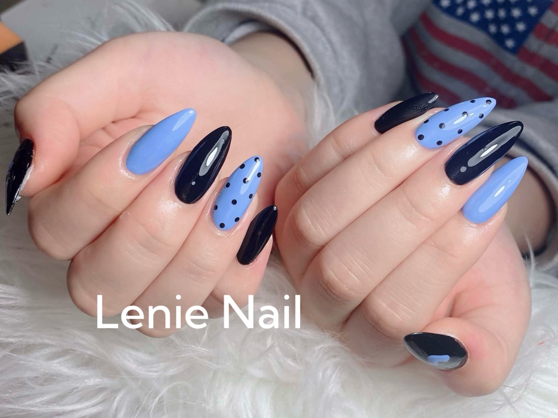 ネイル チークネイル 長さ出し フラッシュネイル フレンチネイル グラデーション ハンドネイル Lenie Nail Salonのネイルデザイン