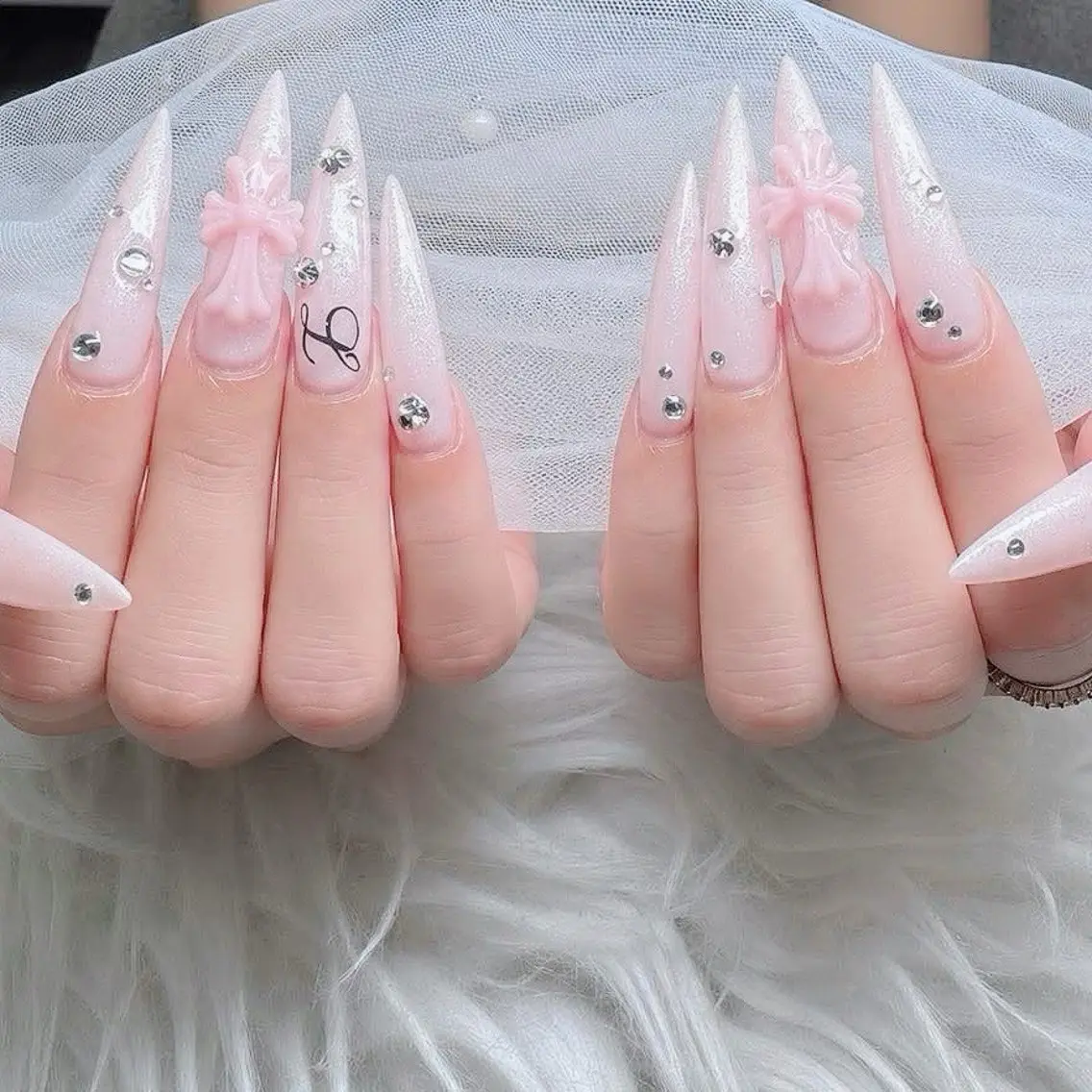 ネイル フットネイル フレンチネイル グラデーション 韓国ネイル ロングネイル ハンドネイル Hani Nail Salonのネイルデザイン