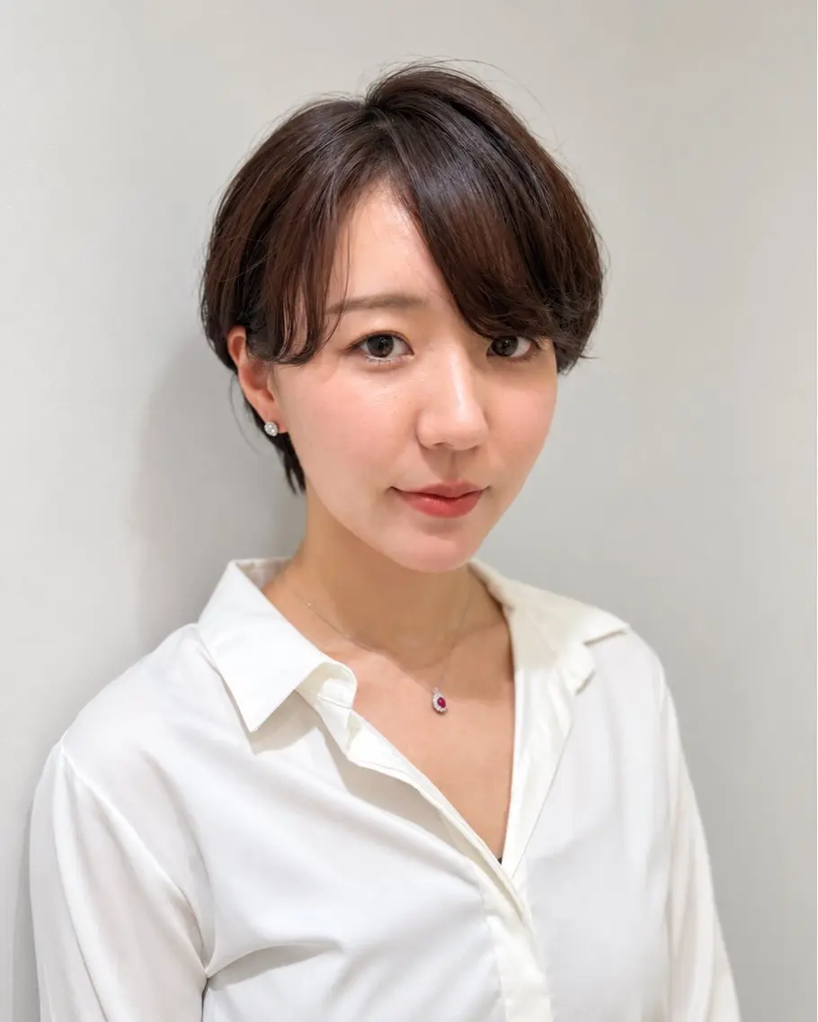 ショート カット 髪質改善/縮毛矯正 /レイヤーカット岡部のヘアスタイル