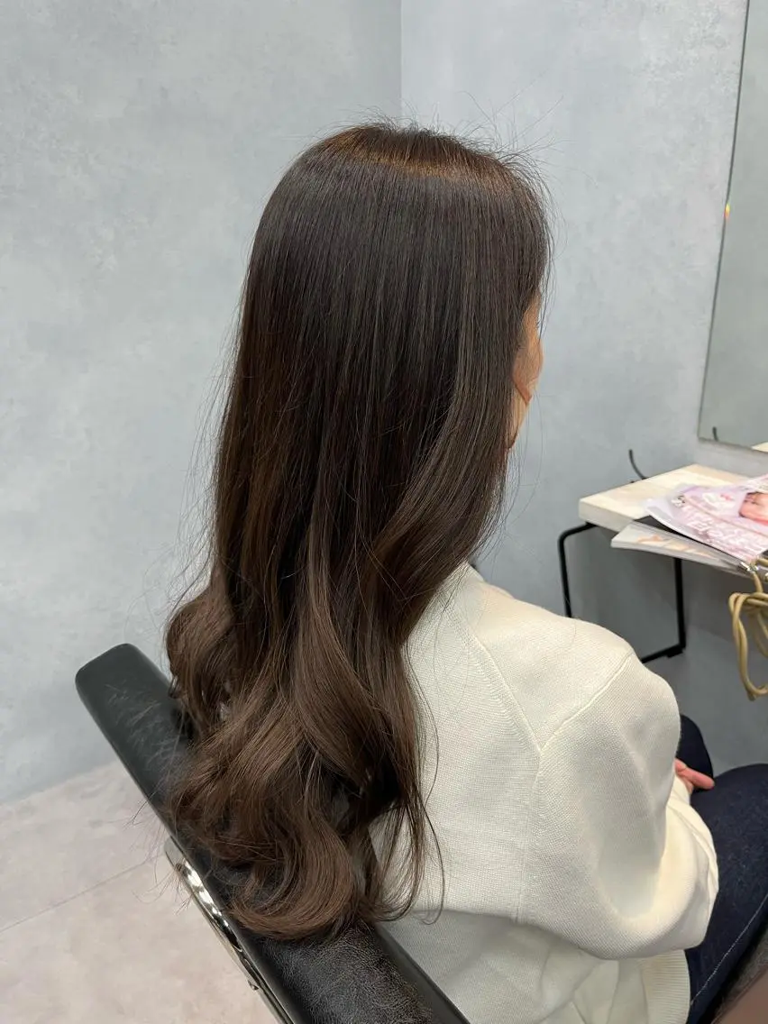 ✂️似合わせカット+💎THROWカラー+🌿リペアトリートメント💕の写真