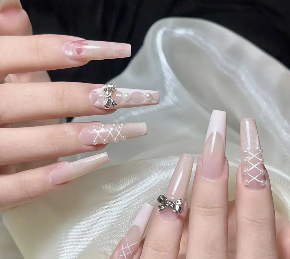 ネイル ハンドネイル 🎀 NaNa_nailのネイルデザイン