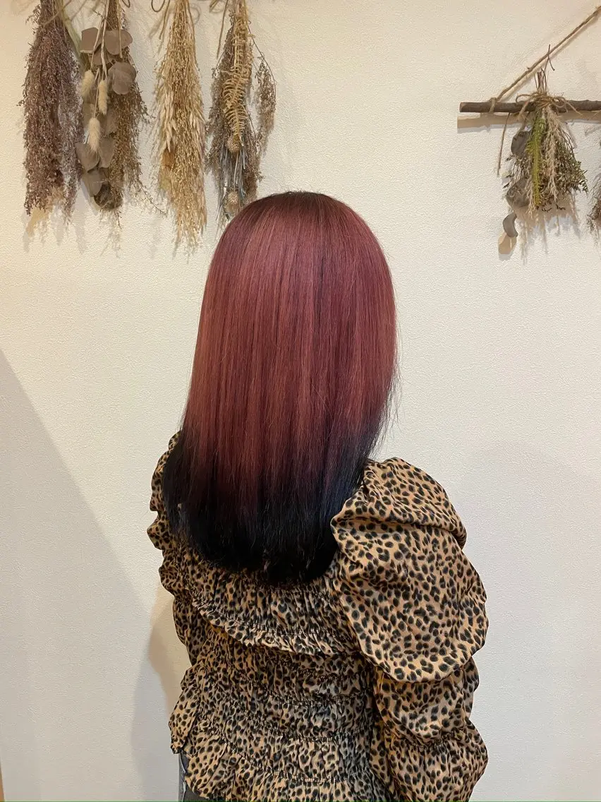 セミロング 中村 樹菜のヘアスタイル