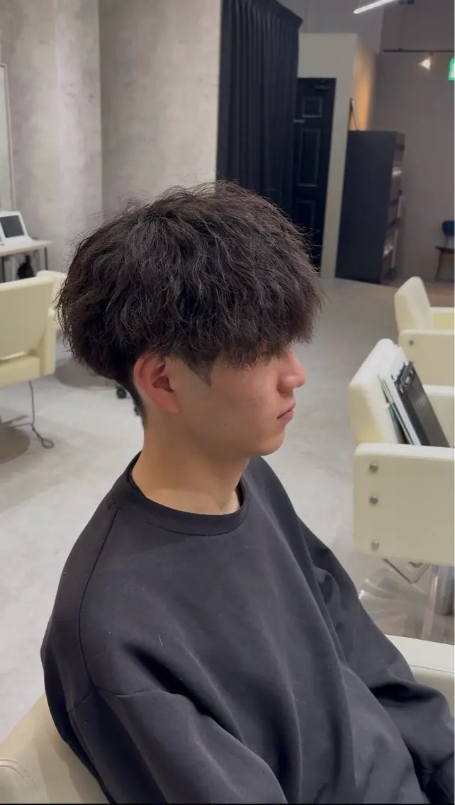 ショート パーマ メンズ メンズサロン リョウタのヘアスタイル