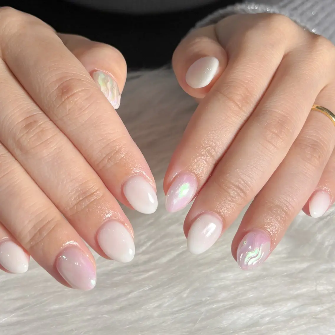 ネイル ハンドネイル LAVISH manaのネイルデザイン