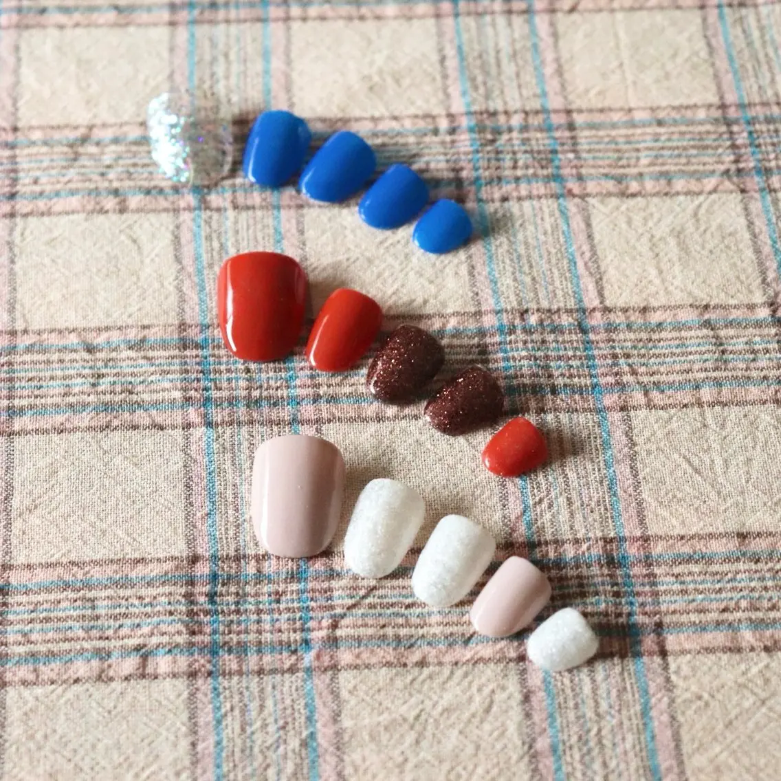 ネイル フットネイル ワンカラーネイル フットネイル saison nailのネイルデザイン