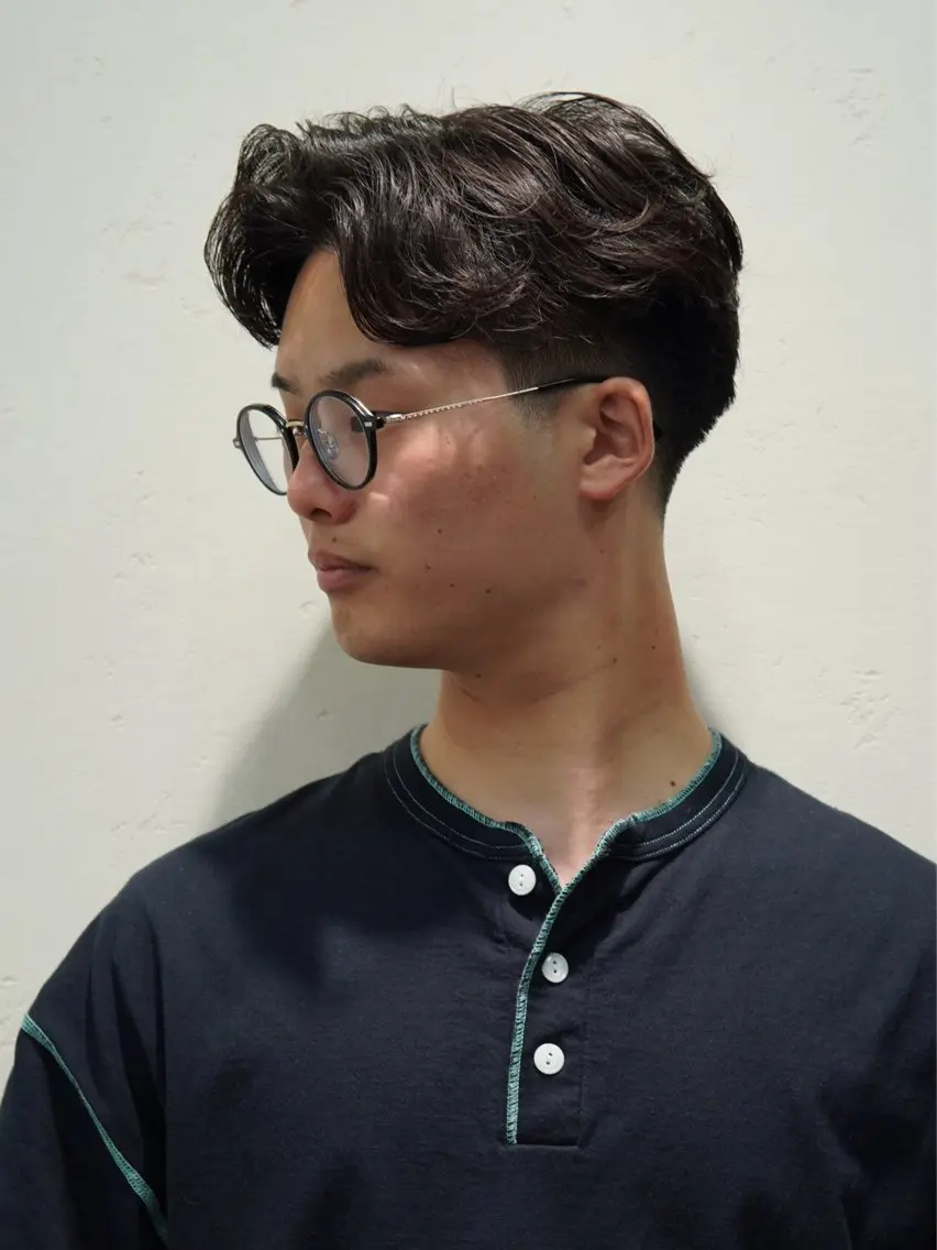 ショート パーマ メンズ カット パーマ トリートメント ヘアセット メンズパーマ特化 カバヤマ　リョウの眉毛・アイブロウイメージ