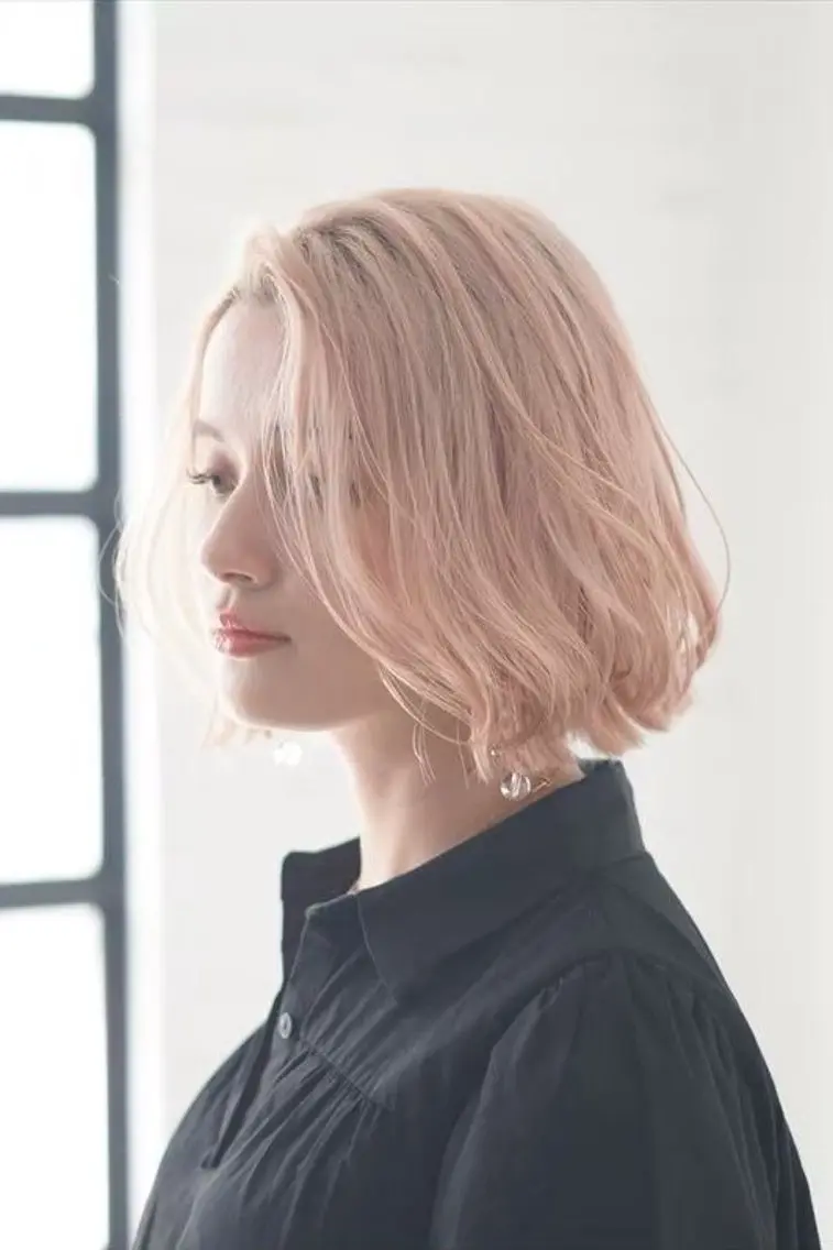 ショート カット トリートメント ☁️MIZUKI ☁️明るい白髪染めのヘアスタイル