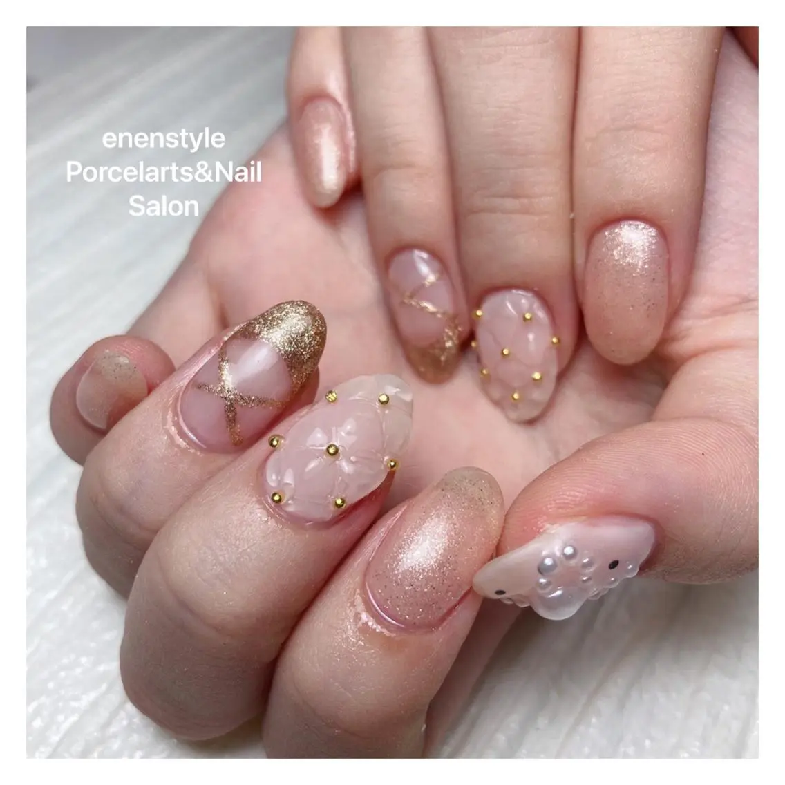 ミディアム ネイル 🐾enen style 🐾のネイルデザイン