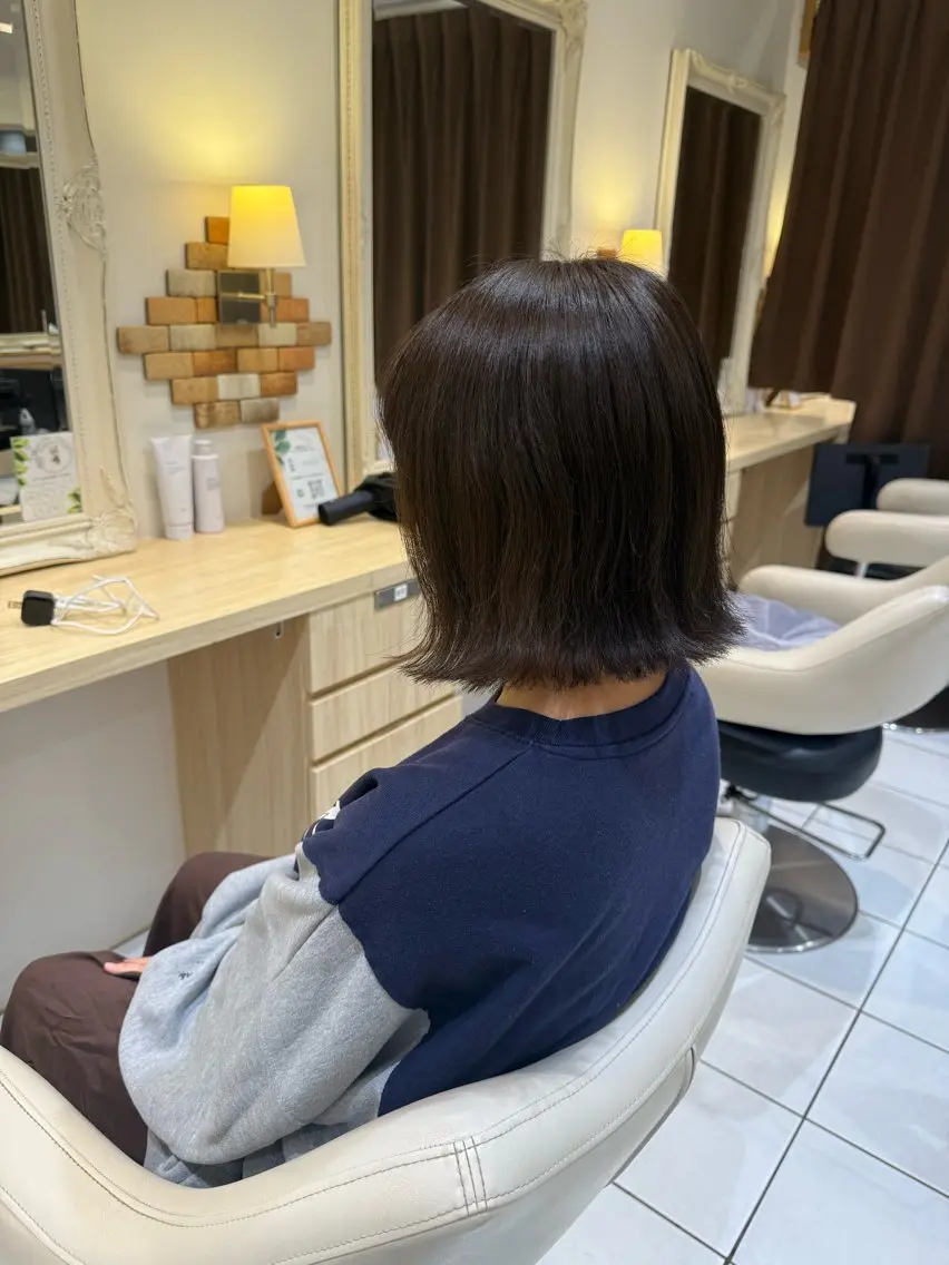 ミディアム カラー カット ヘアカラー 🛜地毛風縮毛矯正/ 暗髪カラー/小林🛜のヘアスタイル