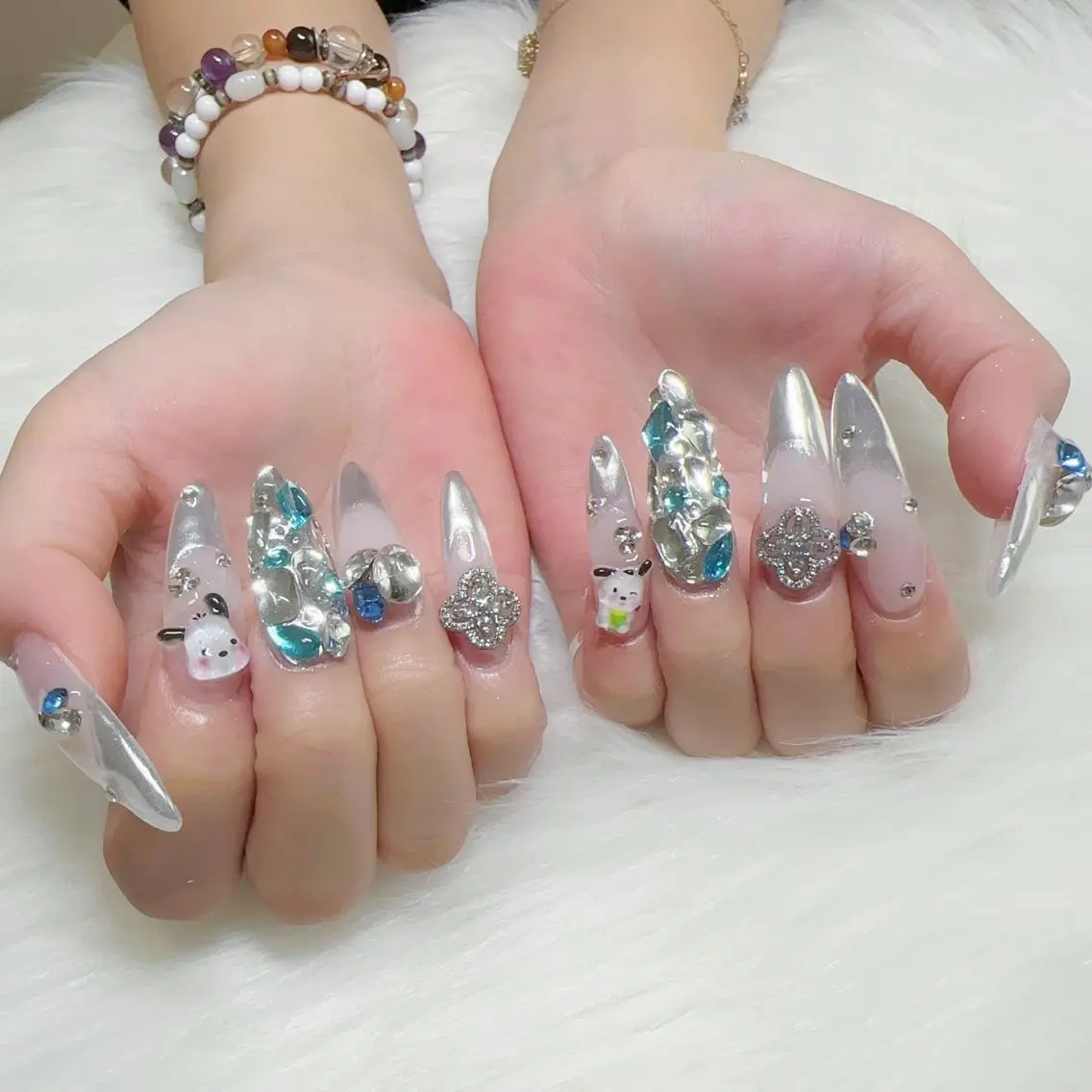 ネイル nail saron Aphrisのネイルデザイン