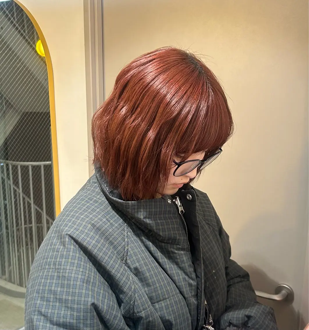 ミディアム レッドブラウン seek北梅田 HINA🍑✨のマツエク・マツパデザイン