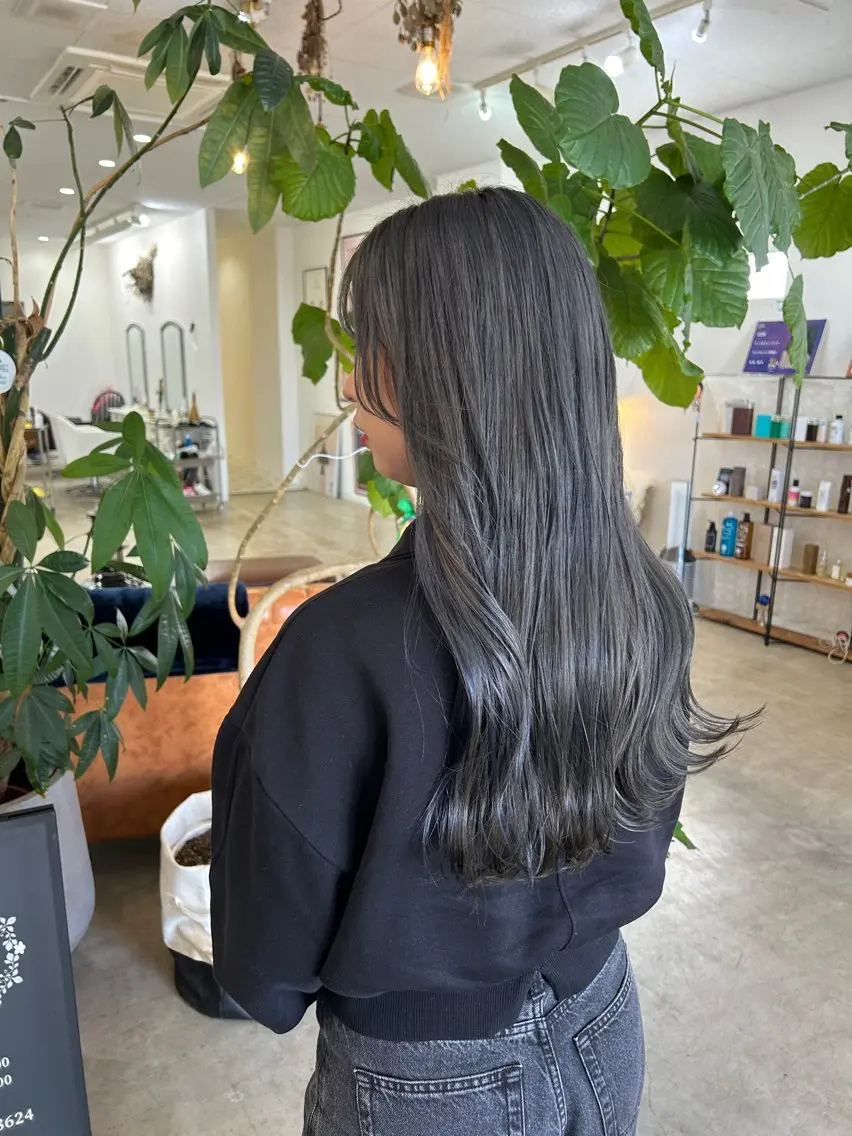 ロング カラー ヘアカラー anjii リンのヘアスタイル