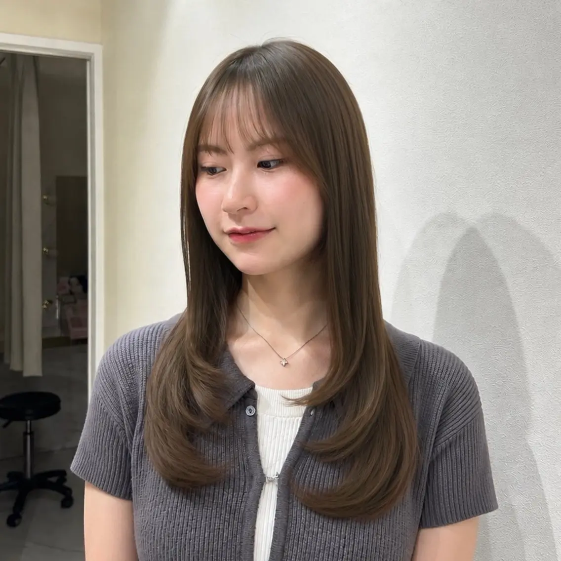ロング くびれヘア レイヤーカット ローレイヤー カット ヘアカラー トリートメント レイヤーカット/ 髪質改善/toa🕊のヘアスタイル