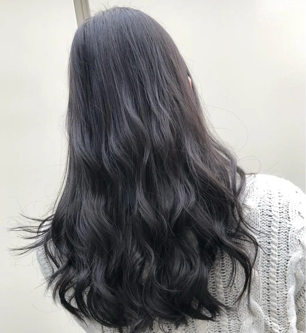 セミロング カラー ヘアアレンジ 推しカラー美容師 Yukino🌈のヘアスタイル