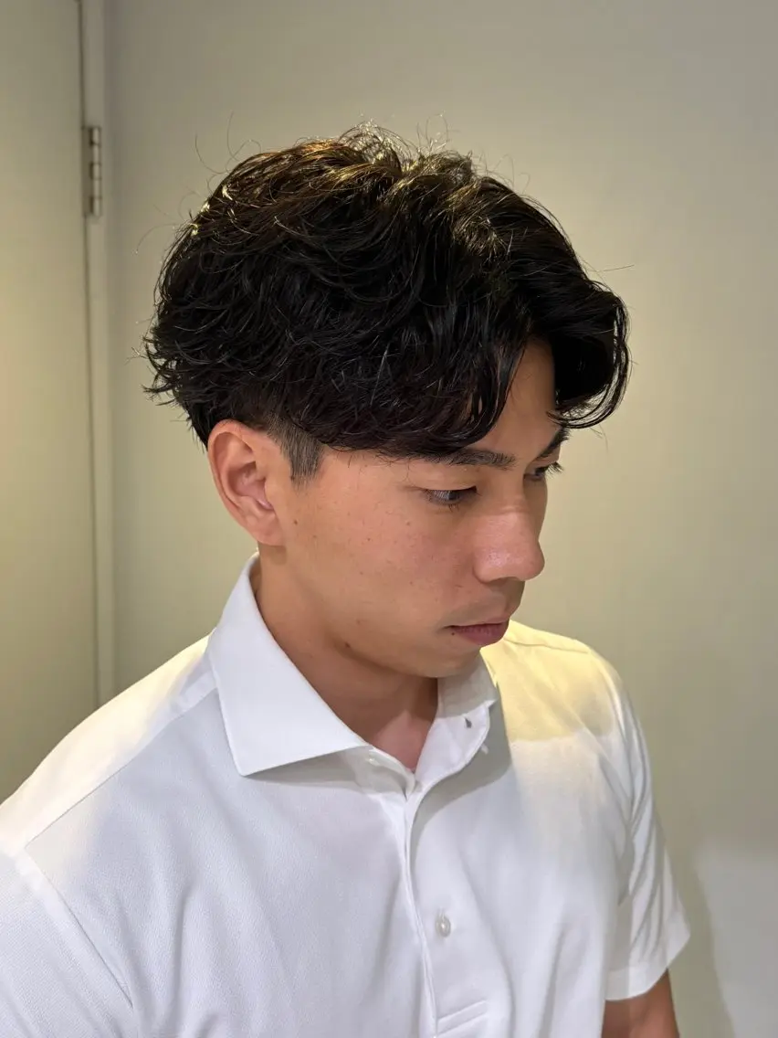 パーマ メンズ メンズパーマ カット パーマ 辻岡 悠稀のヘアスタイル