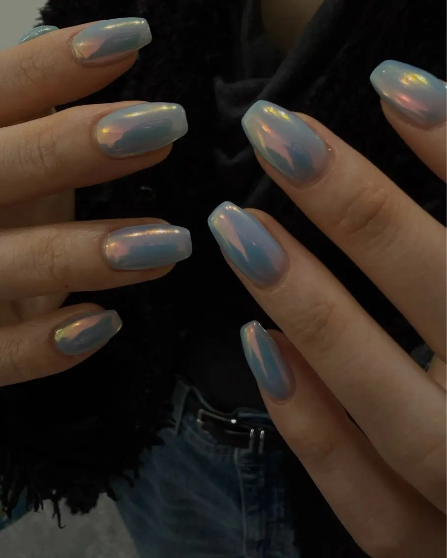 ネイル オーロラネイル ハンドネイル 💅🏽 SHIORI🌙のネイルデザイン