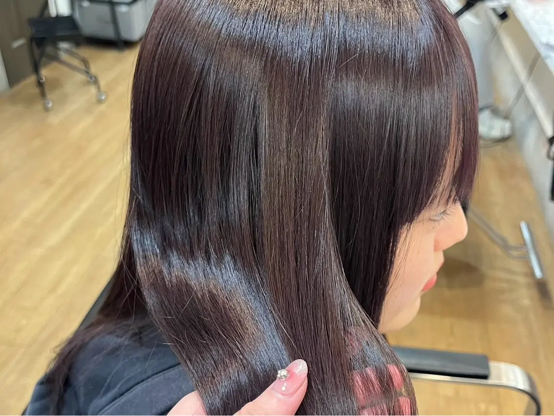 ロング カラー ヘアカラー トリートメント ROUIS/ mioのヘアスタイル