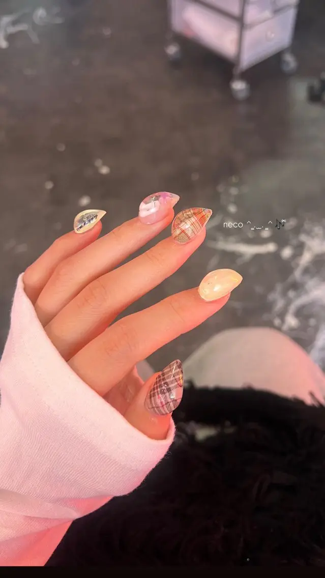ネイル 持ち込み シンプルネイル DL•BEAUTY / YUIのネイルデザイン