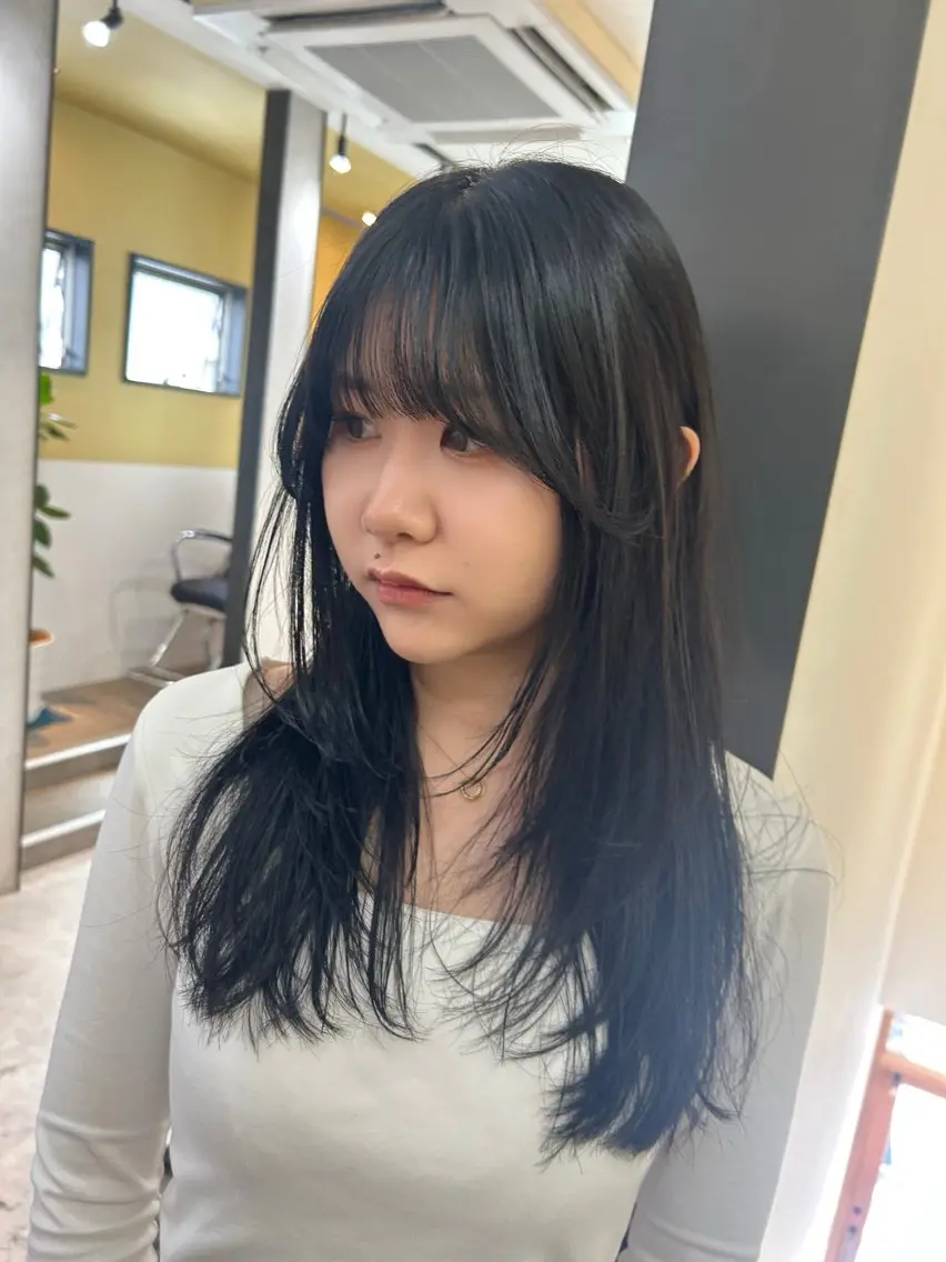 ロング カラー レイヤーカット ロング hubhair レイヤー/透明感のヘアスタイル