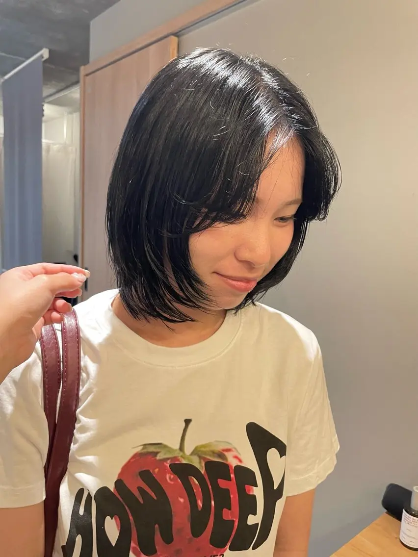 ショート カラー 土川 陽菜のヘアスタイル