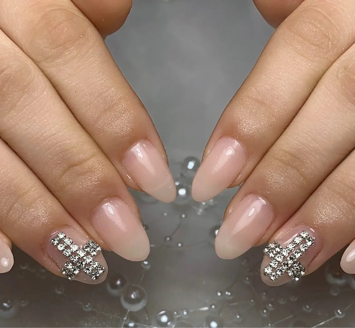 ネイル チークネイル フラッシュネイル フットネイル フレンチネイル ガラスフレンチ Nailsalon / Rei.tuuのネイルデザイン