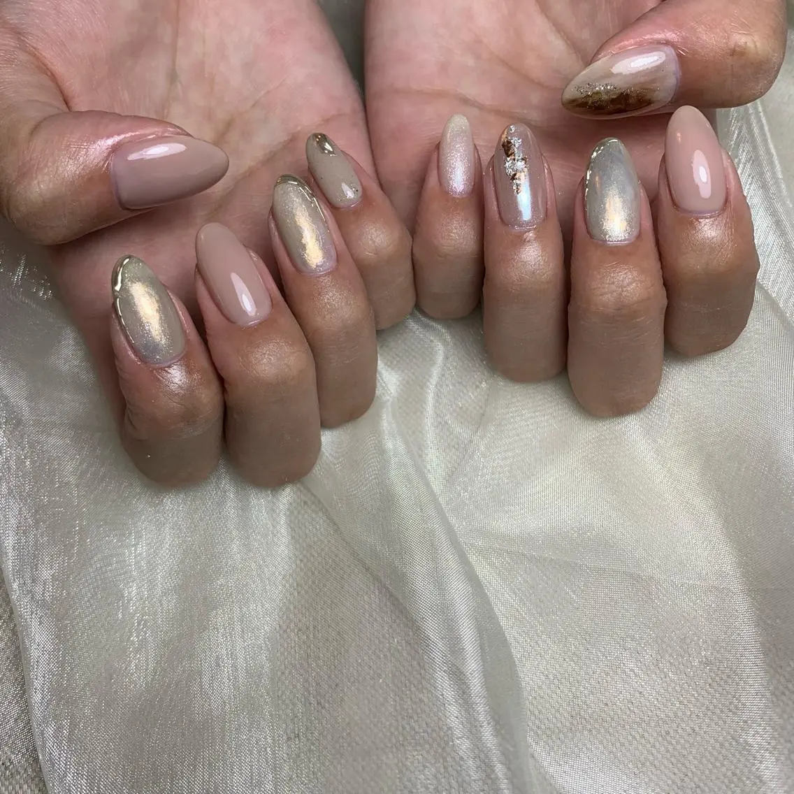 ネイル ハンドネイル 里見 麗のネイルデザイン