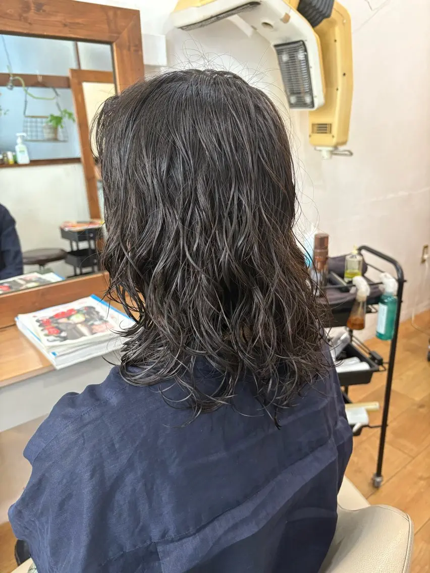 ミディアム パーマ ミディアムパーマ 顔周りカット レイヤーカット カット パーマ 【pejite】 小沼 勇貴のヘアスタイル