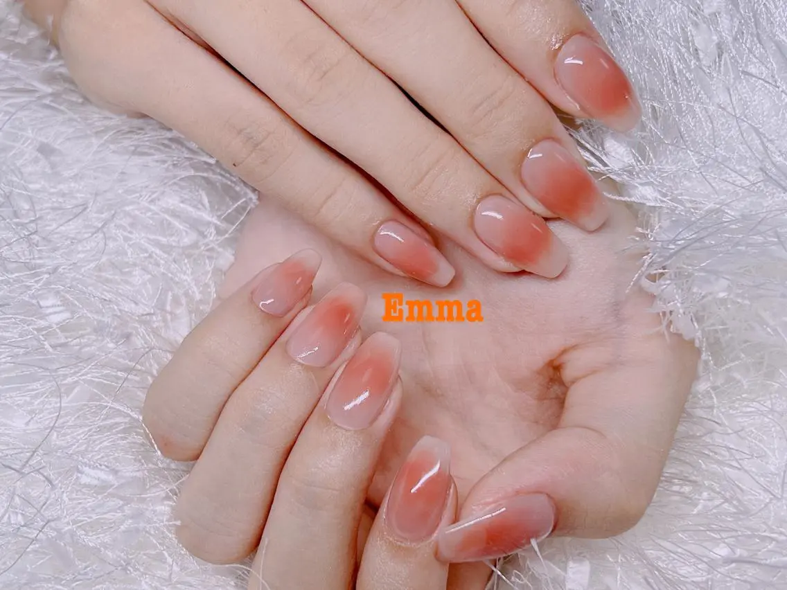 ネイル チークネイル ニュアンスネイル ワンホンネイル ISA_ BELLAのネイルデザイン