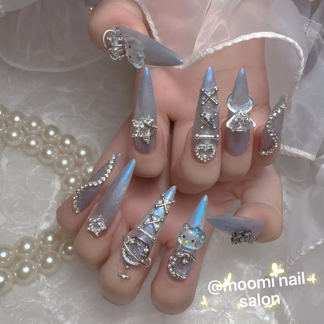 ネイル チークネイル フレンチネイル ジェルネイル グラデーション ハート ハンドネイル moomi nail スカルプ専門のネイルデザイン