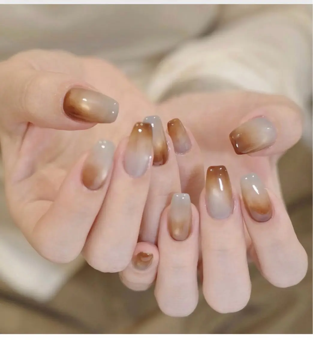 ネイル H&B ヨウのネイルデザイン