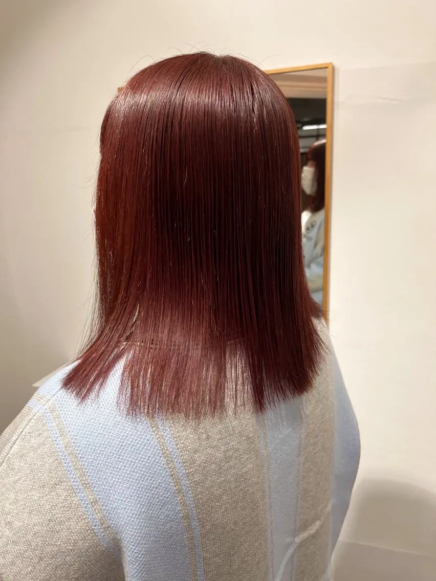 ミディアム カラー 渡邊 ひかるのヘアスタイル